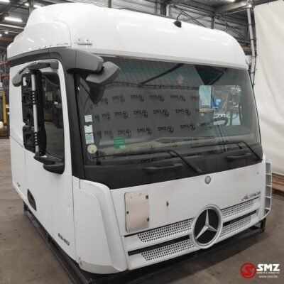 Used Mercedes cabin