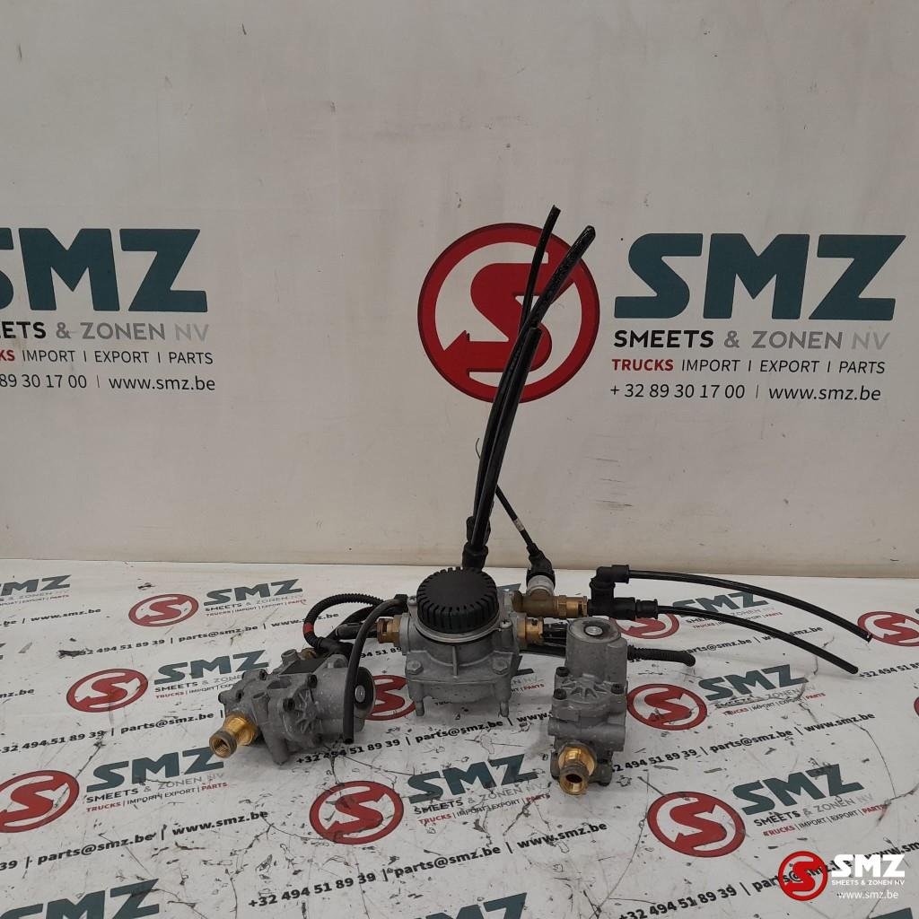 Used set of 3 Iveco solenoid valves
