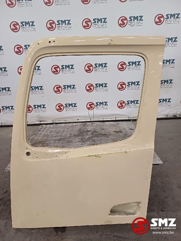 Used door left Mercedes Antos