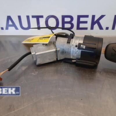 Verified used auto parts with OE number 4162KF at PartsBit