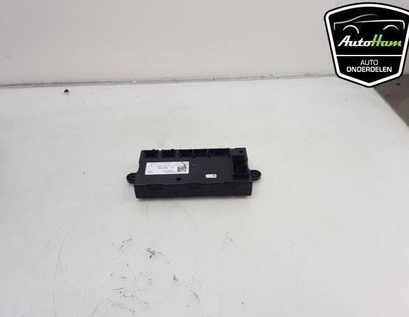 Control unit for heating and ventilation AUDI A3 Limousine (8YS)