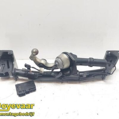 Tow Hitch (Towbar) BMW X7 (G07)