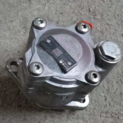 Power steering pump for MAN TGX 81471016136 ZF 7685955325 Lenkpumpe
