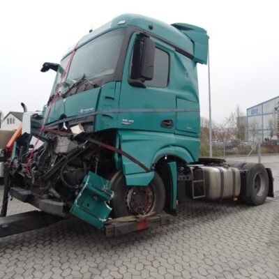 Bonnet Mercedes-Benz Actros MP 4 08.2012-08.2012