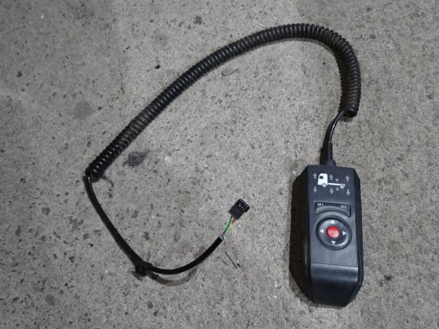 Control Unit pneumatic suspension for Mercedes-Benz Actros MP4 A0028208197 Fernbedienung Luftfederung