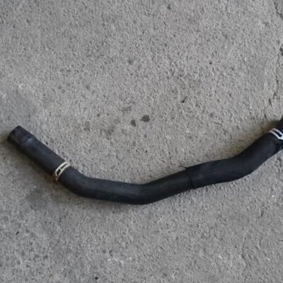 Radiator Hose MERCEDES-BENZ B-CLASS (W245) A1695011082 Schlauch