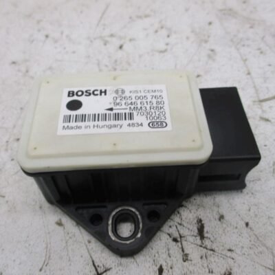 Verified used auto parts with OE number 9664661580 at PartsBit