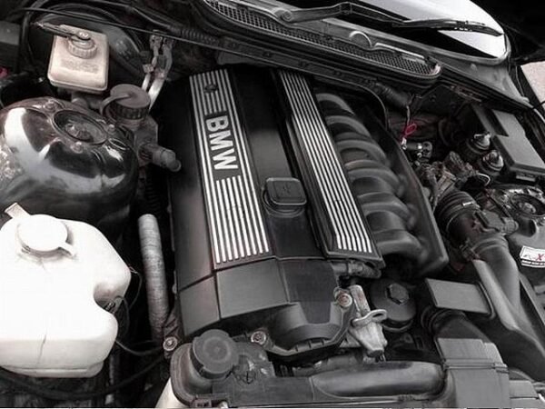 323i Double Vanos